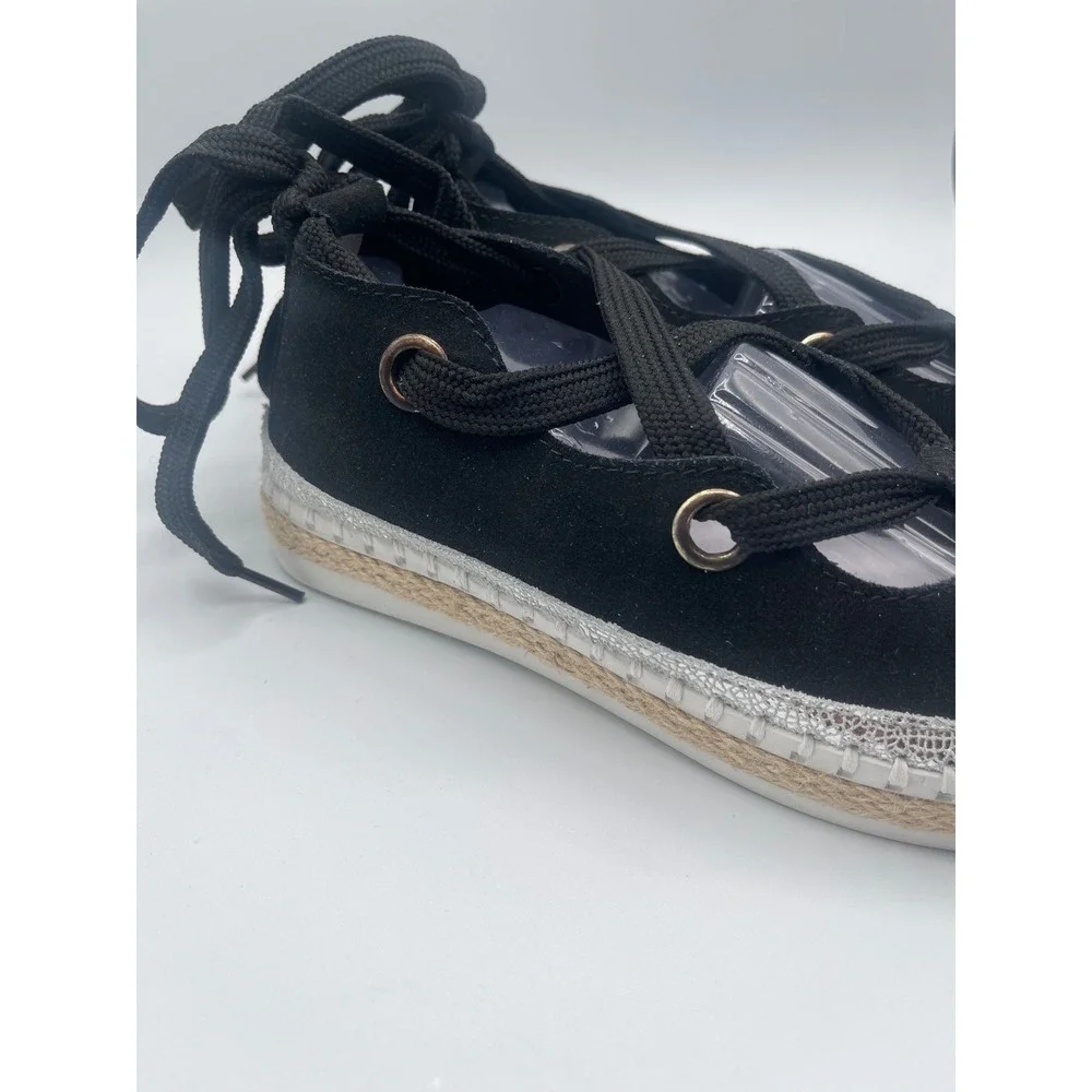 Bernie Mev Lace Up Shoes Women's‎ Size 6.5